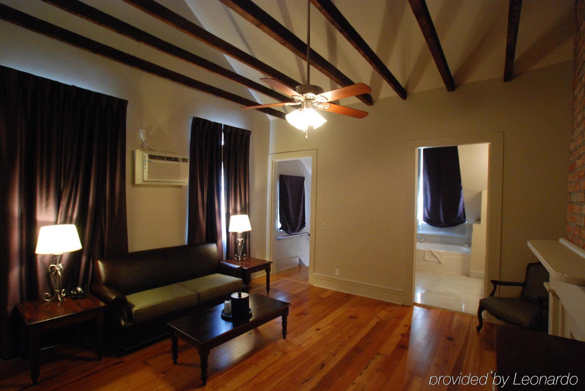 Inn On St. Ann, A French Quarter Guest Houses Property Ню Орлиънс Екстериор снимка